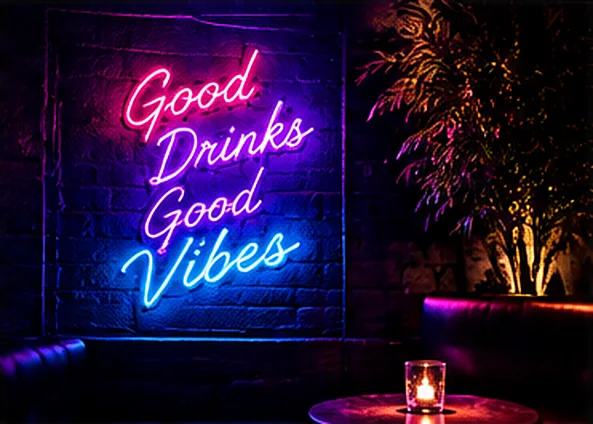 Good Drinks Good Vibesのネオンサイン